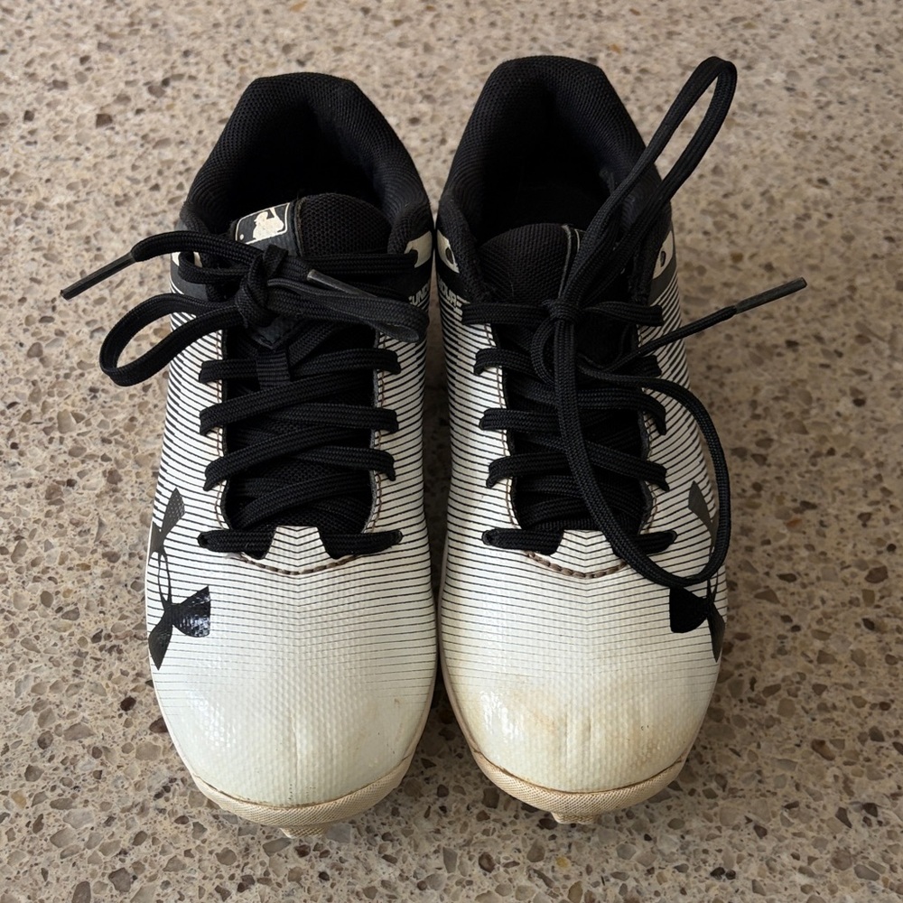Under Armour - Size 1y - cleats